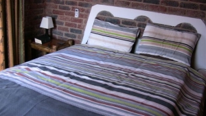 bedroom a 1.jpg